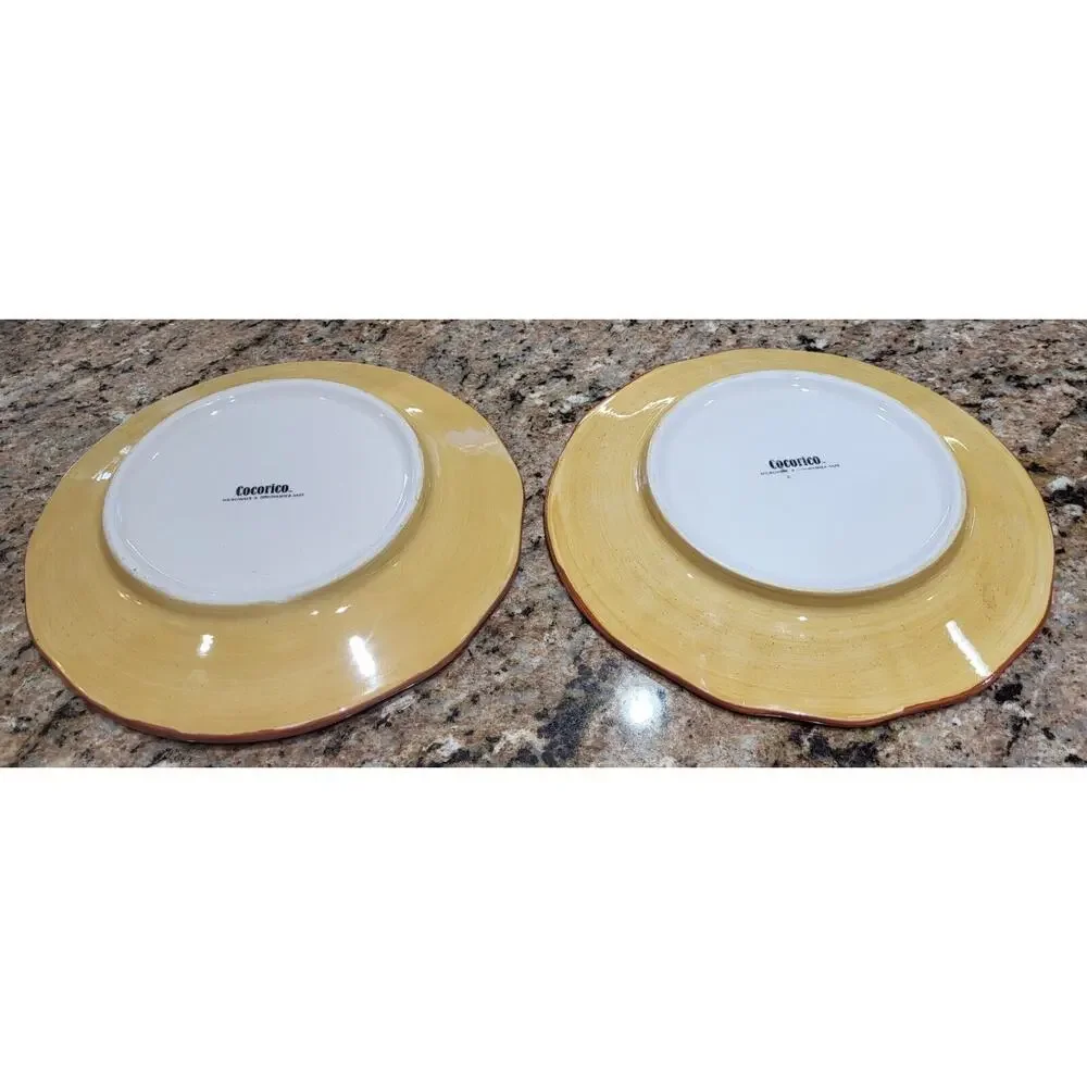 Cocorico Luncheon / Decorator Plates 8 3/4